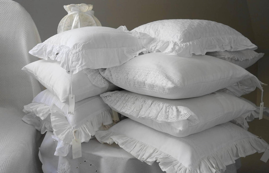 Cara Mencuci Bantal yang Benar agar Tidur Makin Nyenyak